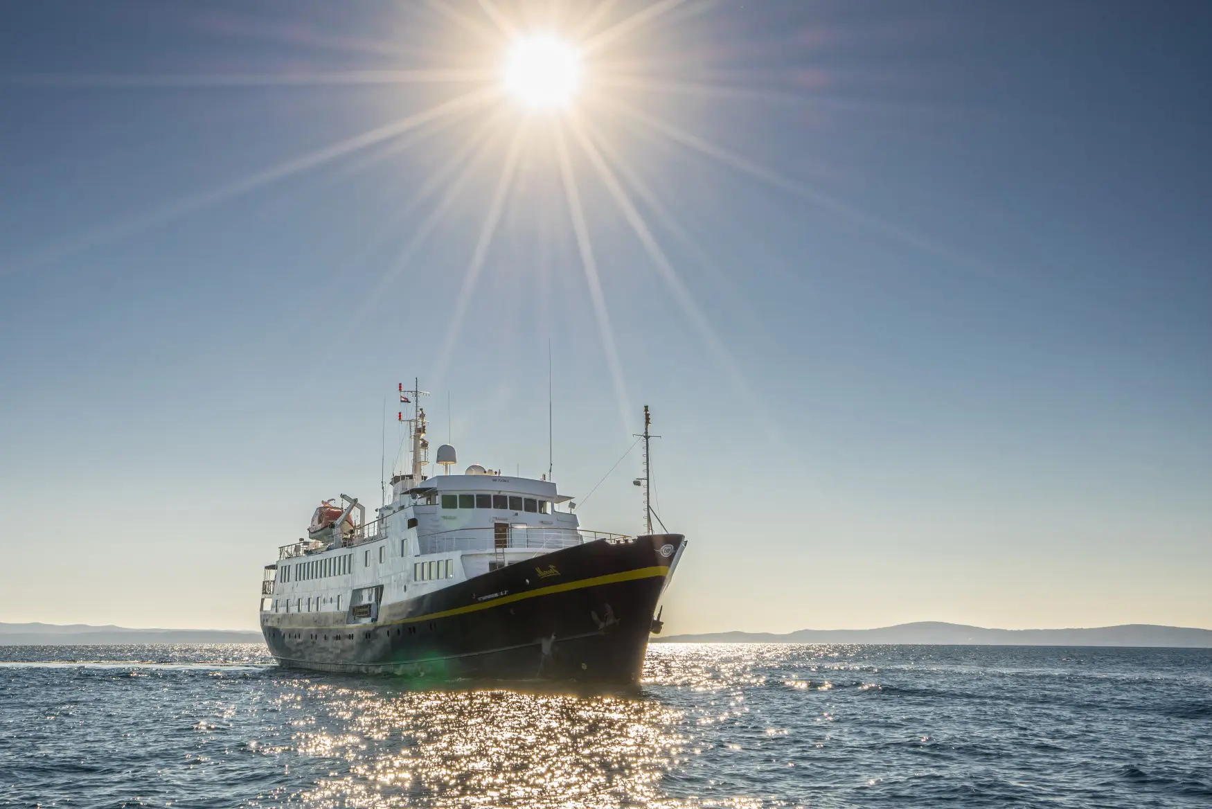 Monet - Deluxe Superior Cruise Ship | Discover Croatia Cruises & Tours