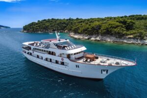 MS L:iberty Deluxe Cruise Ship Croatia